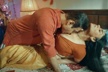 Kundi Mat Khadkao Raja S01 (Part 2) Ullu Erotic Web Series